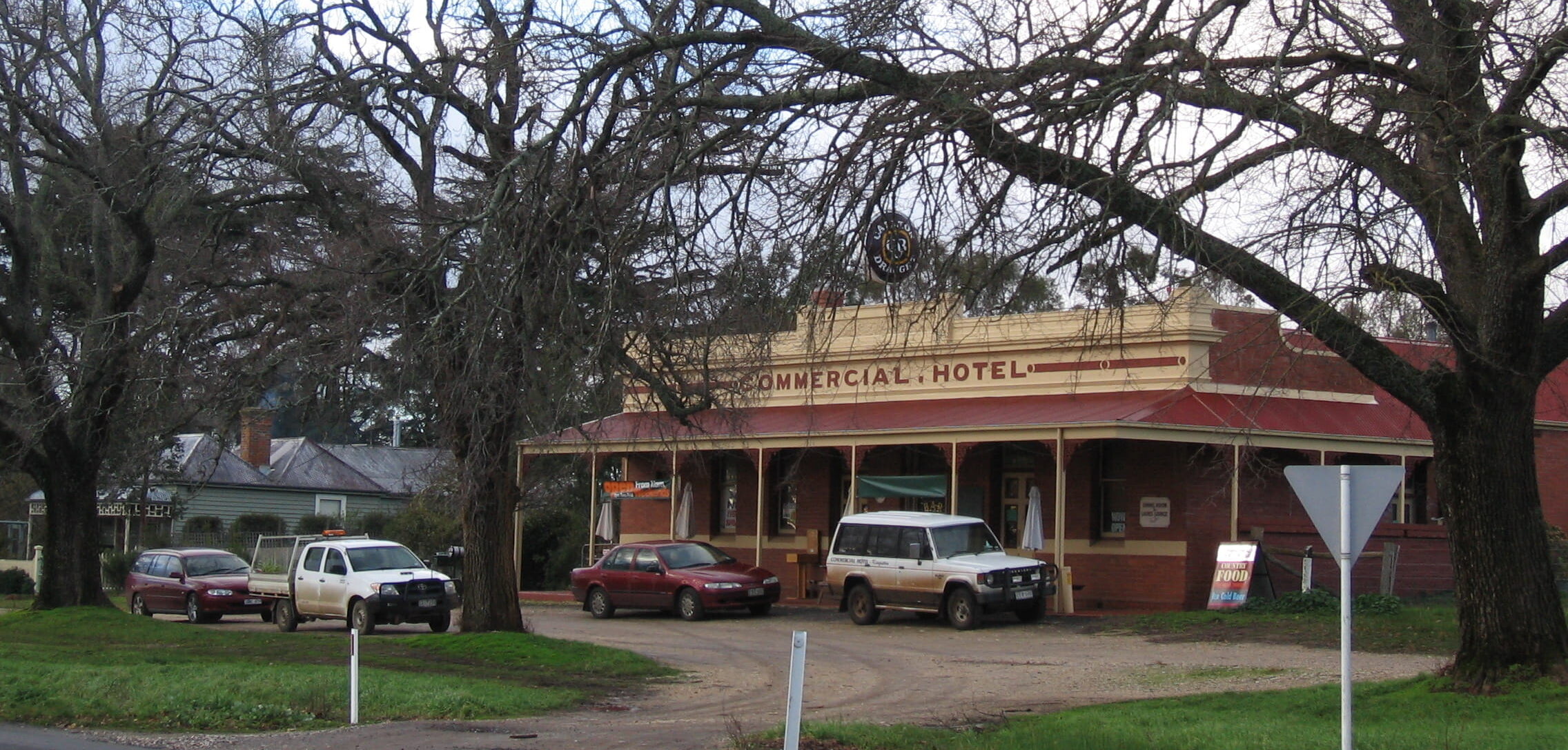Kingston Commercial Hotel